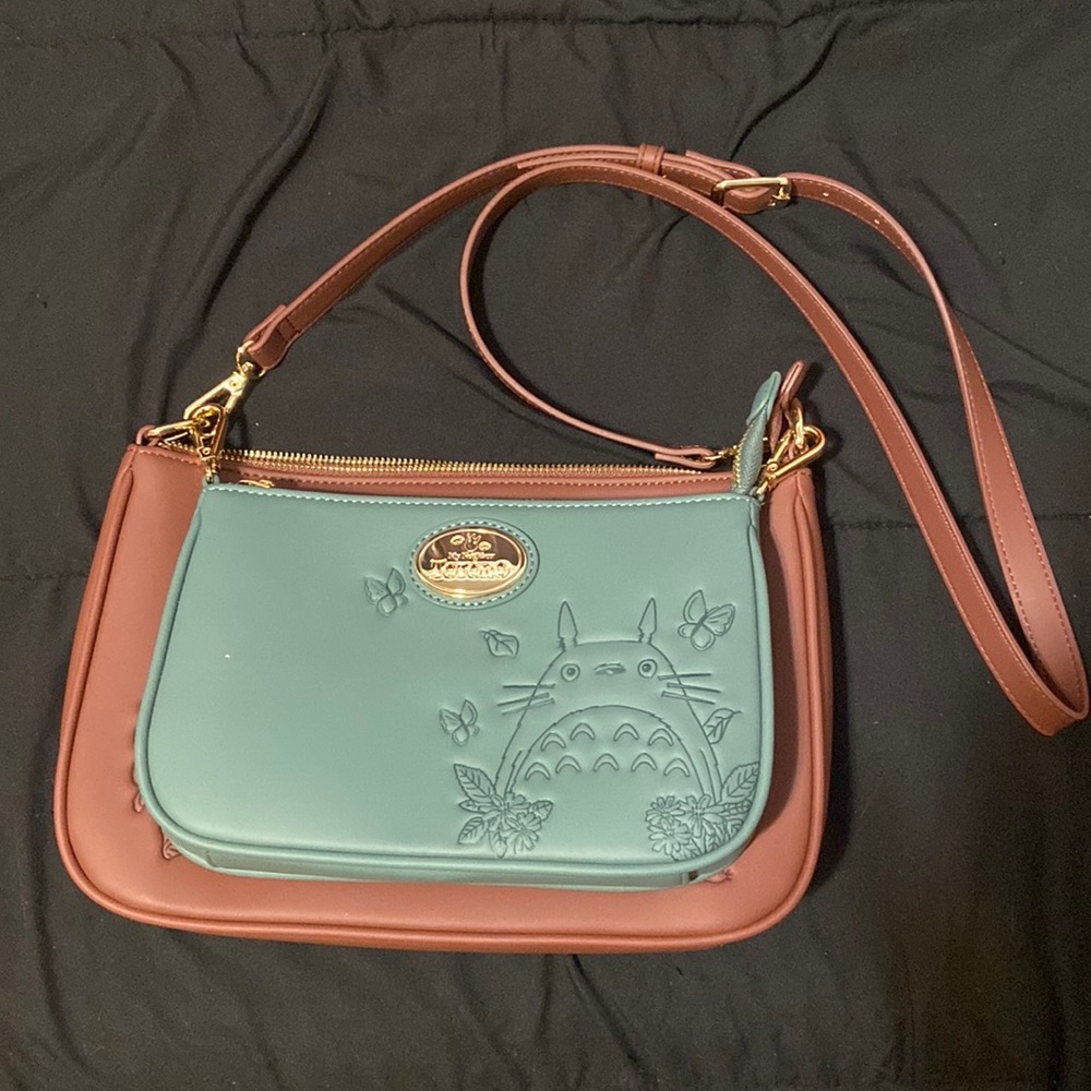 Brand new My Neighbor Totoro Boxlunch purse. Never used.